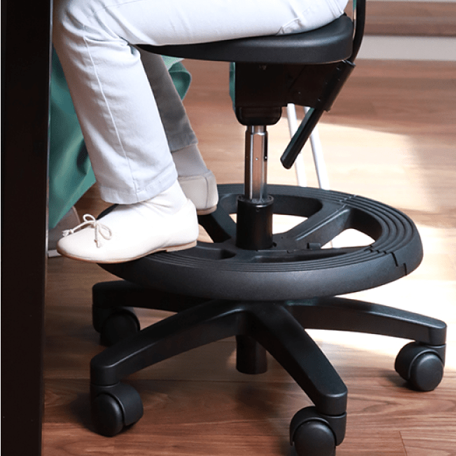 キャスタータイプ スタディ｜腰痛対策・姿勢改善椅子、学習椅子